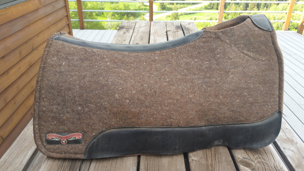 Circle Y thick felt wither relief saddle pad